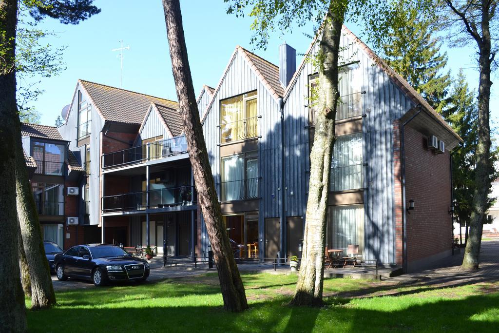 Aparthotel Saules Krantas Palanga Esterno foto