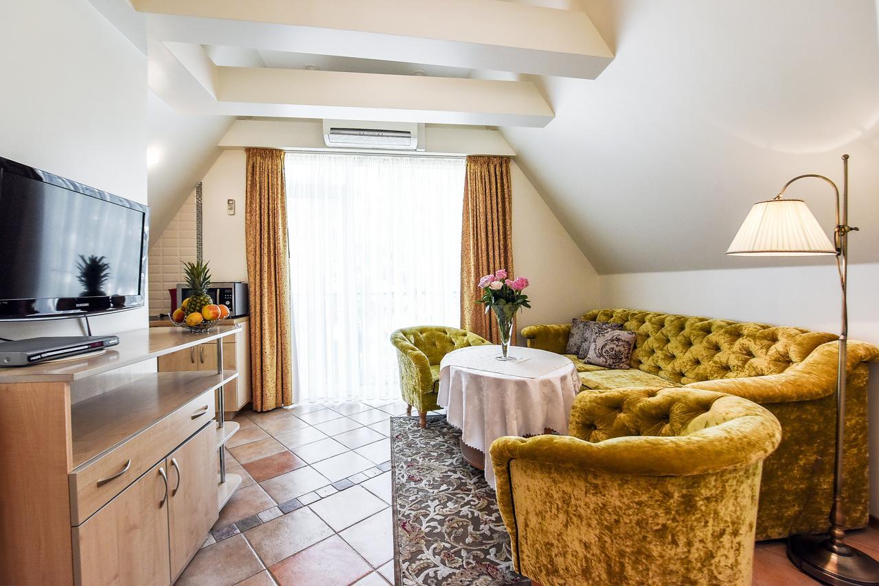 Aparthotel Saules Krantas Palanga Esterno foto